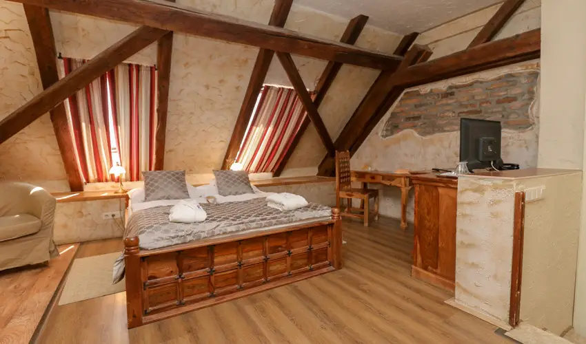 Puchner Kast�lysz�ll� Bikal - Szilveszter