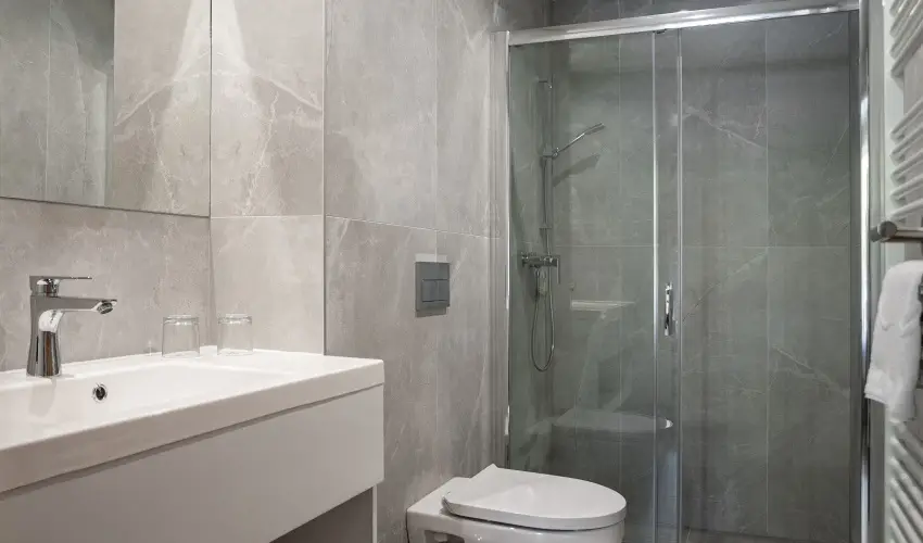 R31 Residence Srvr - Szilveszter (min. 2 j)