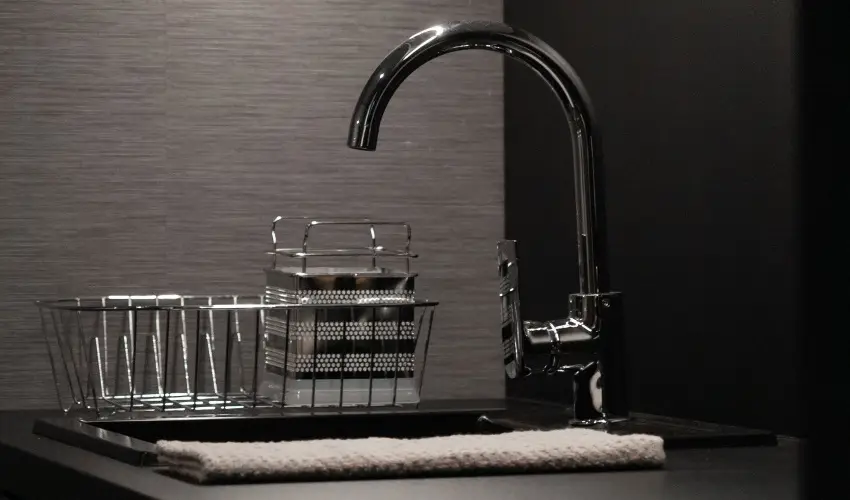 R31 Residence Srvr - Szilveszter (min. 2 j)