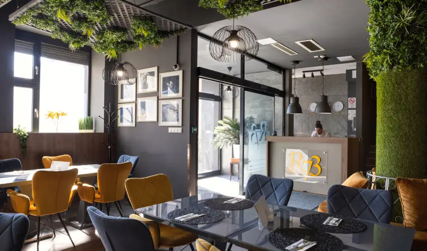 R73 Residences Pcs - Szilveszter (min. 3 j)