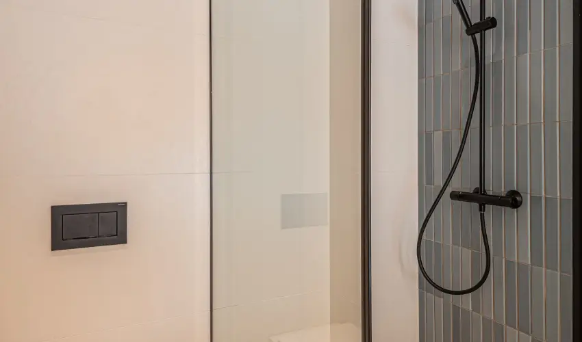 REED Luxury Hotel & Bistro Sifok - Szilveszter (min. 2 j)