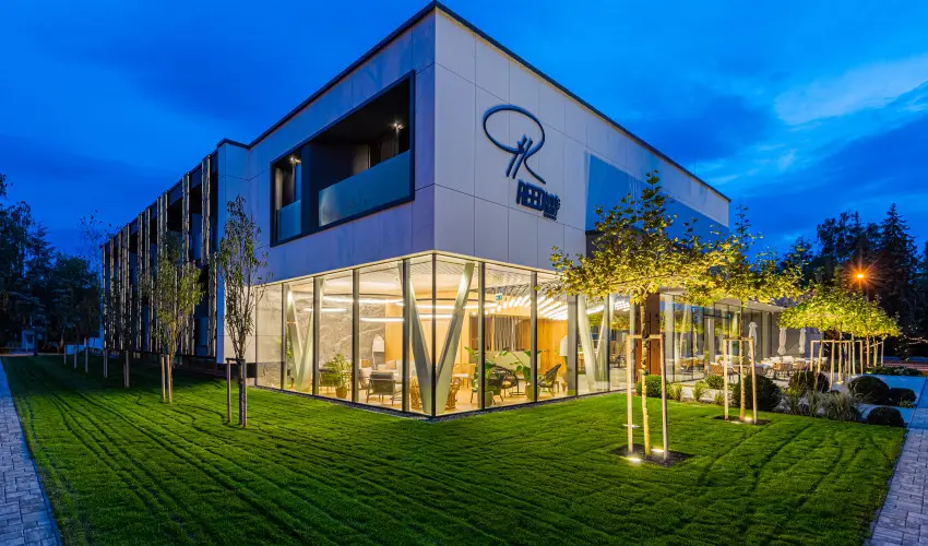 REED Luxury Hotel & Bistro Sifok - Szilveszter (min. 2 j)