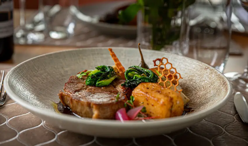 REED Luxury Hotel & Bistro Sifok - Szilveszter (min. 2 j)