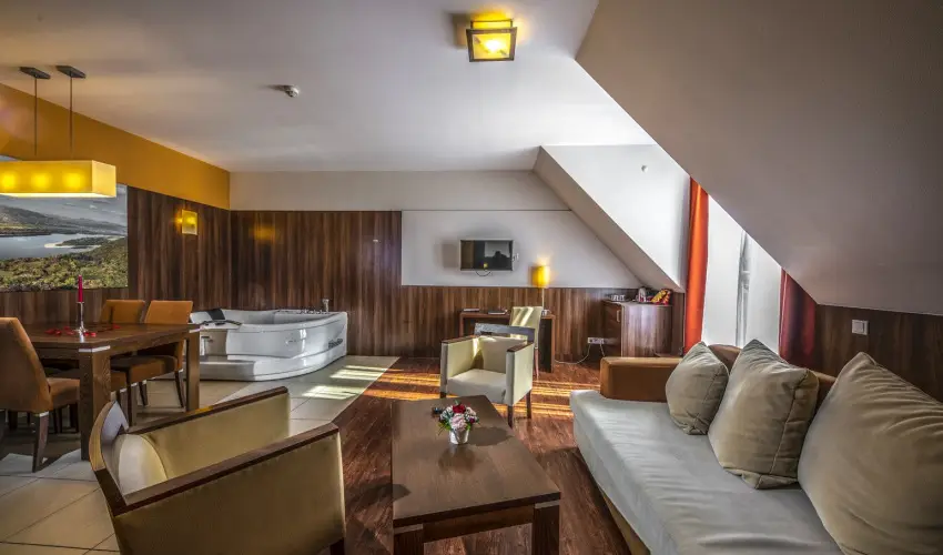 Royal Club Hotel Visegrd - Szilveszter (min. 4 j)