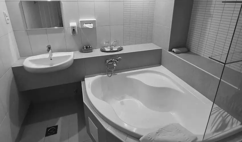 Salg� Hotel Salg�tarj�n-Eresztv�ny - Szilveszter