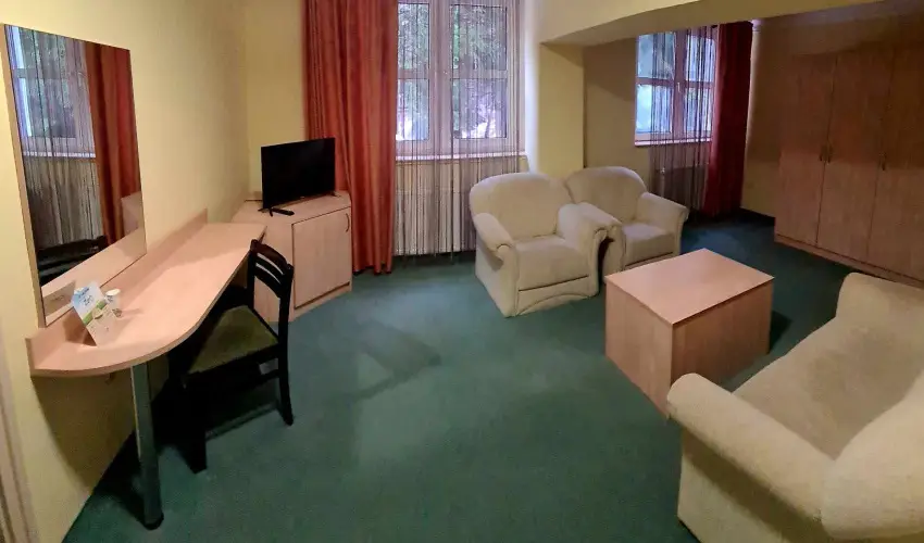 Salg Hotel Salgtarjn-Eresztvny - Szilveszter (min. 2 j)