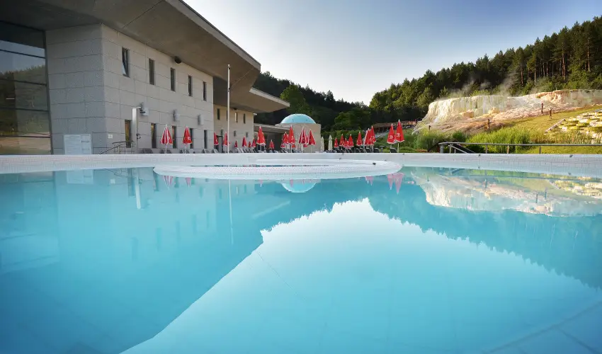 Hunguest Saliris Egerszal�k - Szilveszter (min. 3 �j)