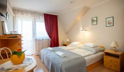 Siesta Vend�gh�z Eger
