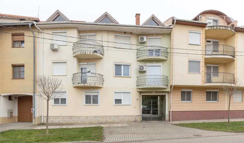 Skorpi Lak3 Hajdszoboszl - Szilveszter (min. 3 j)