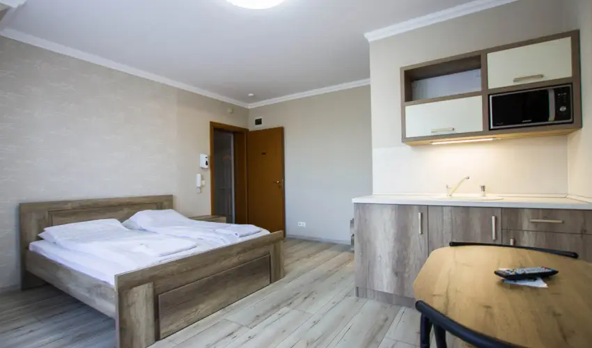 Skorpi Lak Hajdszoboszl - Szilveszter (min. 3 j)