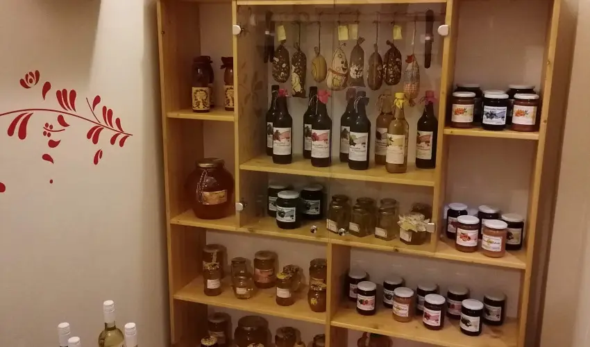 Sokor Fogad Sokorptka - Szilveszter