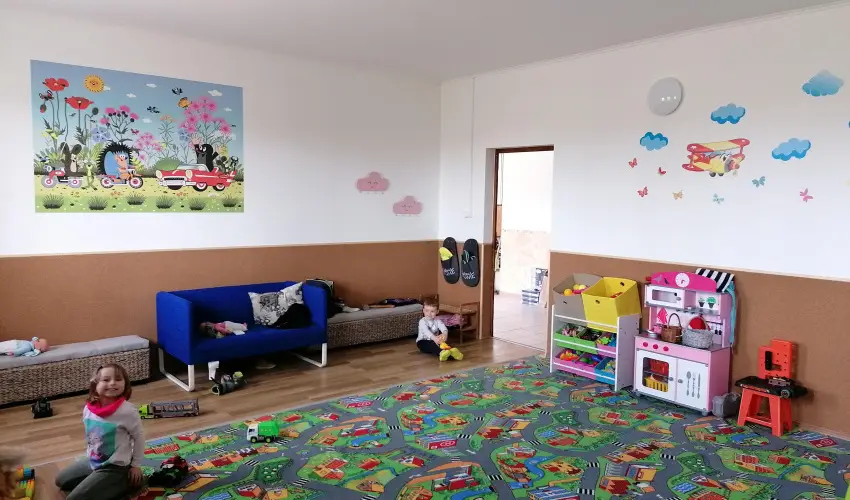 Sokor Fogad Sokorptka - Szilveszter