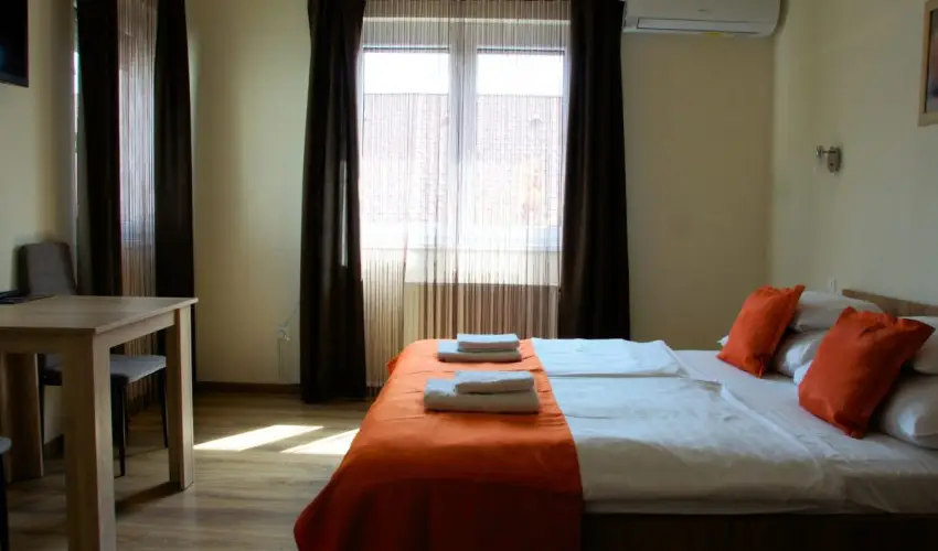 Solaris Garden Rooms Cserkeszl - Szilveszter (min. 3 j)