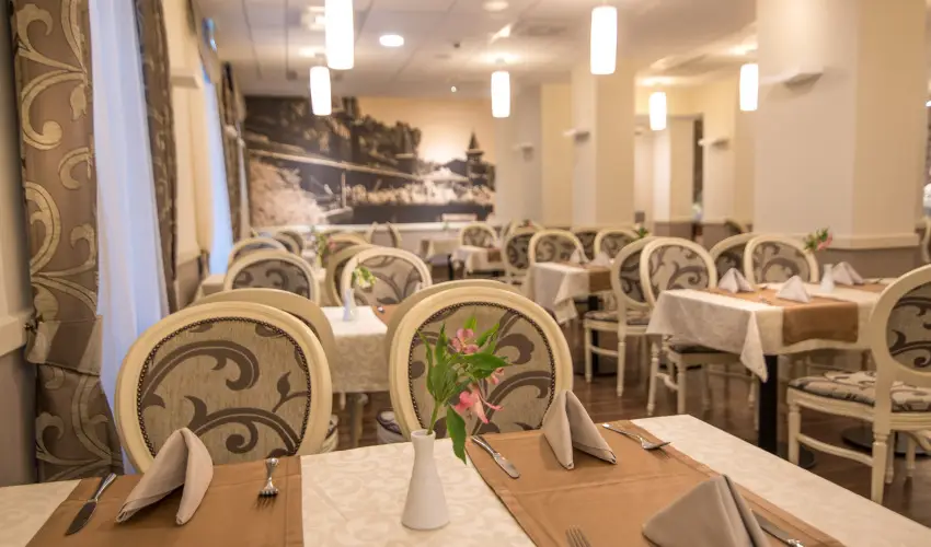 Hotel Spa H�v�z H�v�z - Szilveszter (min. 2 �j)