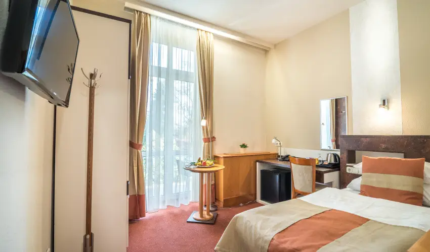 Hotel Spa H�v�z H�v�z - Szilveszter (min. 2 �j)