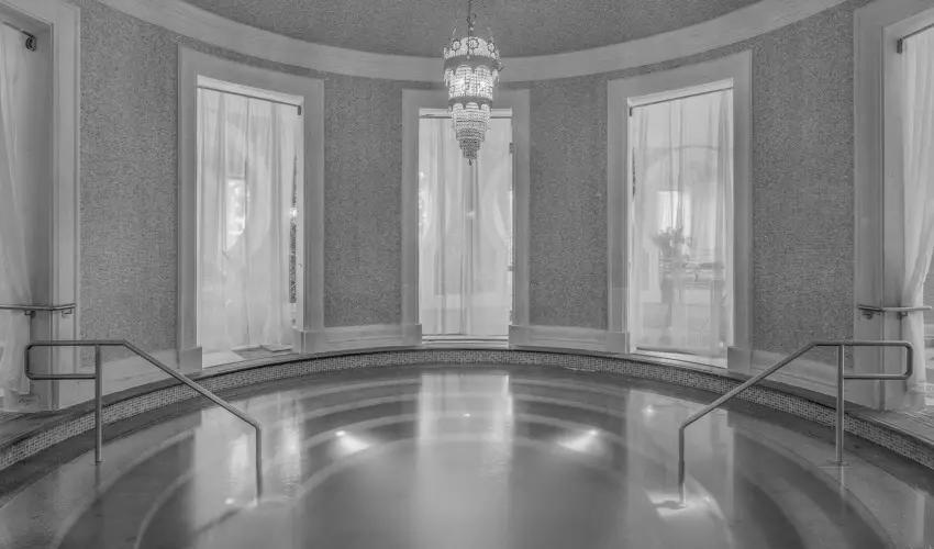 Spirit Hotel Thermal Spa Srvr - Szilveszter (min. 3 j)