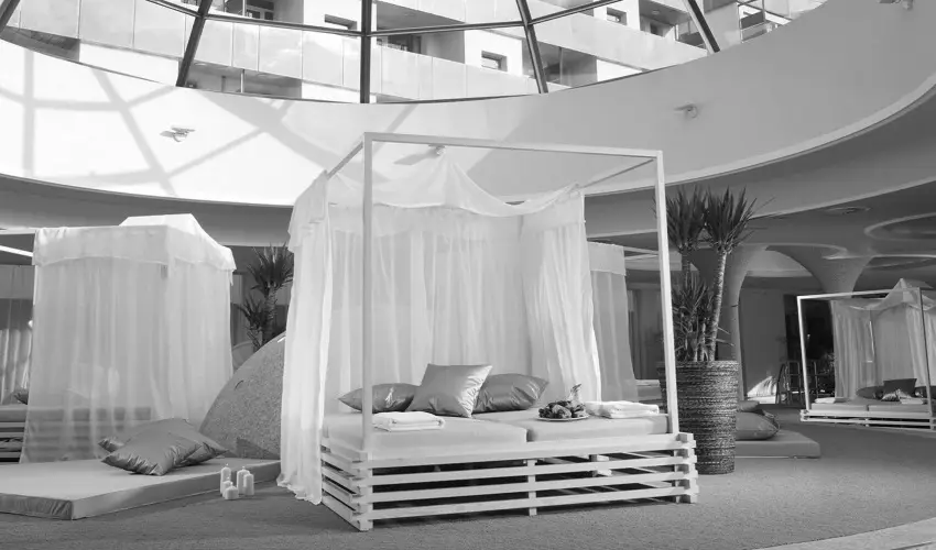 Spirit Hotel Thermal Spa Srvr - Szilveszter (min. 3 j)