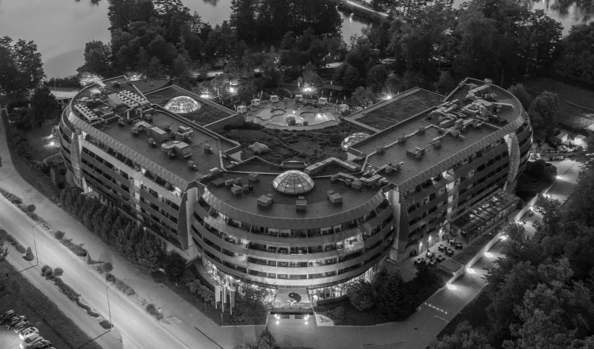 Spirit Hotel Thermal Spa Srvr - Szilveszter (min. 3 j)