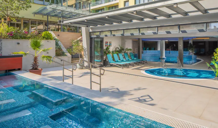 SunGarden Wellness Hotel Sifok - Szilveszter (min. 3 j)