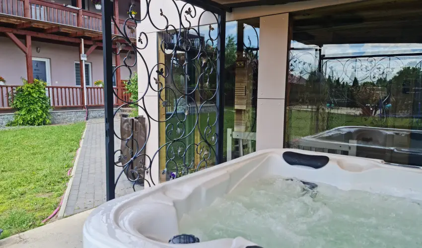 Sweet-Life Wellness Apartman Egerszal�k - Szilveszter