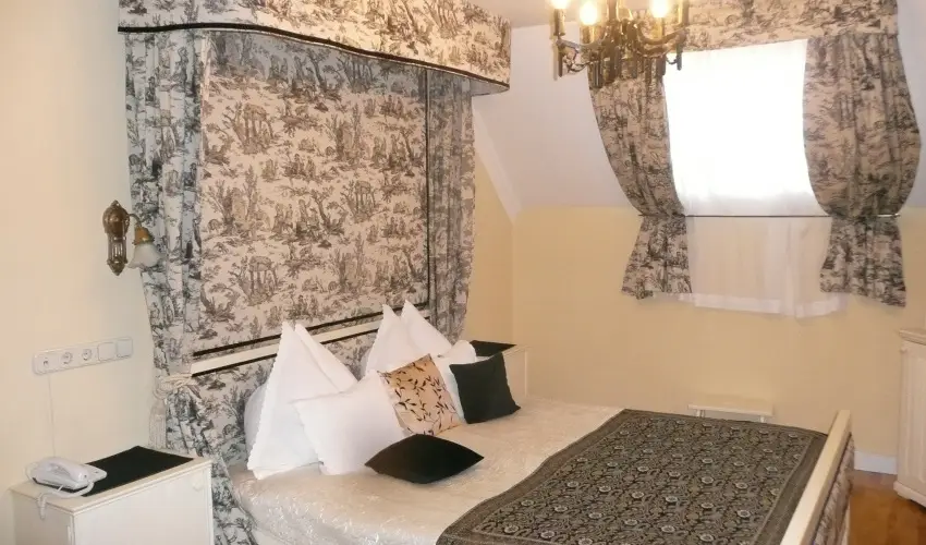 Szrcsa Hotel Szkesfehrvr - Szilveszter (min. 2 j)