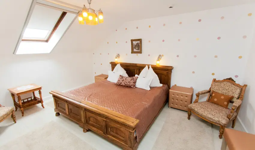 Szrcsa Hotel Szkesfehrvr - Szilveszter (min. 2 j)