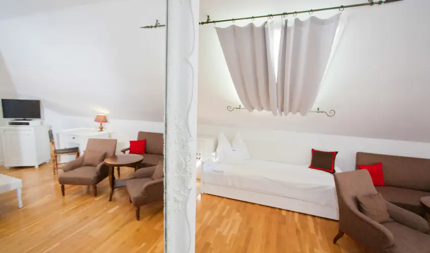 Szrcsa Hotel Szkesfehrvr - Szilveszter (min. 2 j)