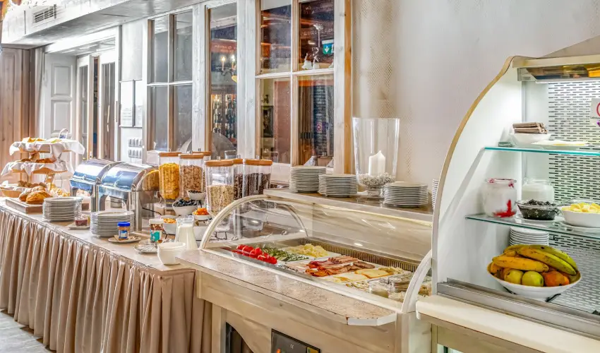 Sz�rcsa Hotel Sz�kesfeh�rv�r - Szilveszter
