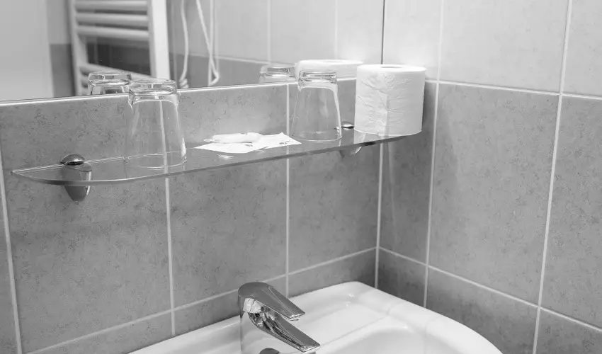 Hotel Adalbert - Boldog Meszl�nyi Zolt�n H�z  Esztergom - Szilveszter (min. 3 �j)