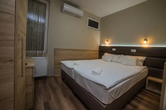 Sztr Motel s tterem - Szilveszter 