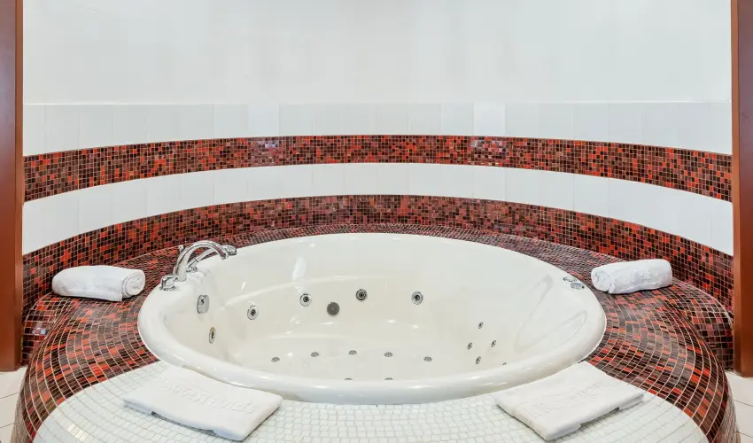 Hunguest Hotel Pelion  Tapolca - Pelion Szilveszter (min. 3 �j)