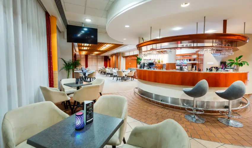 Hunguest Hotel Pelion  Tapolca - Pelion Szilveszter (min. 3 �j)