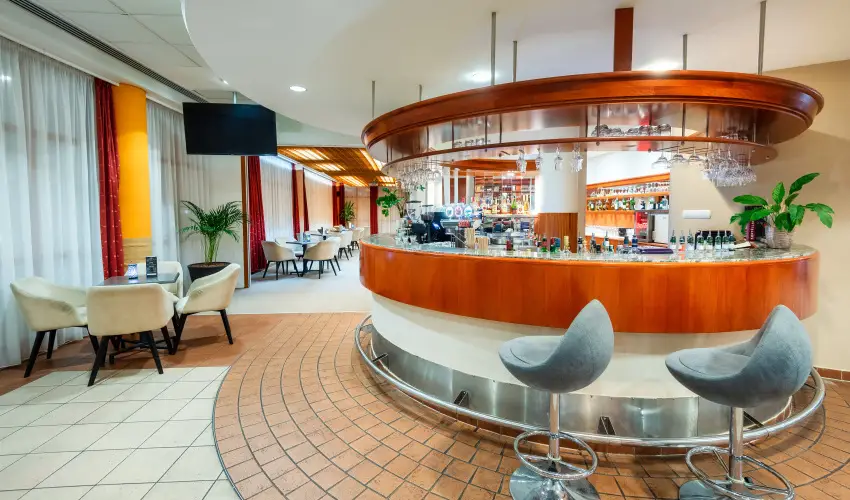 Hunguest Hotel Pelion  Tapolca - Pelion Szilveszter (min. 3 �j)