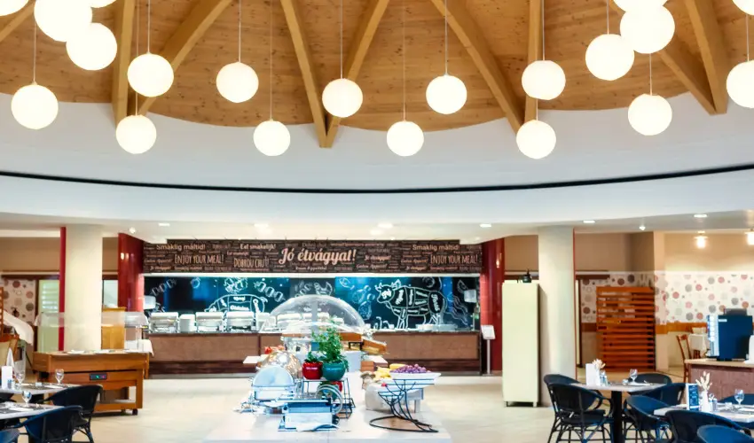 Hunguest Hotel Pelion  Tapolca - Pelion Szilveszter (min. 3 �j)