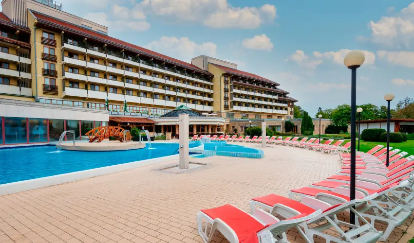 Hunguest Hotel Pelion  Tapolca - Pelion Szilveszter (min. 3 �j)