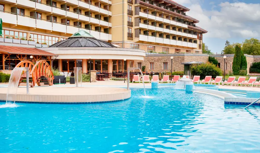 Hunguest Hotel Pelion  Tapolca - Pelion Szilveszter (min. 3 �j)