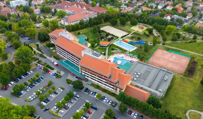 Hunguest Hotel Pelion  Tapolca - Pelion Szilveszter (min. 3 �j)