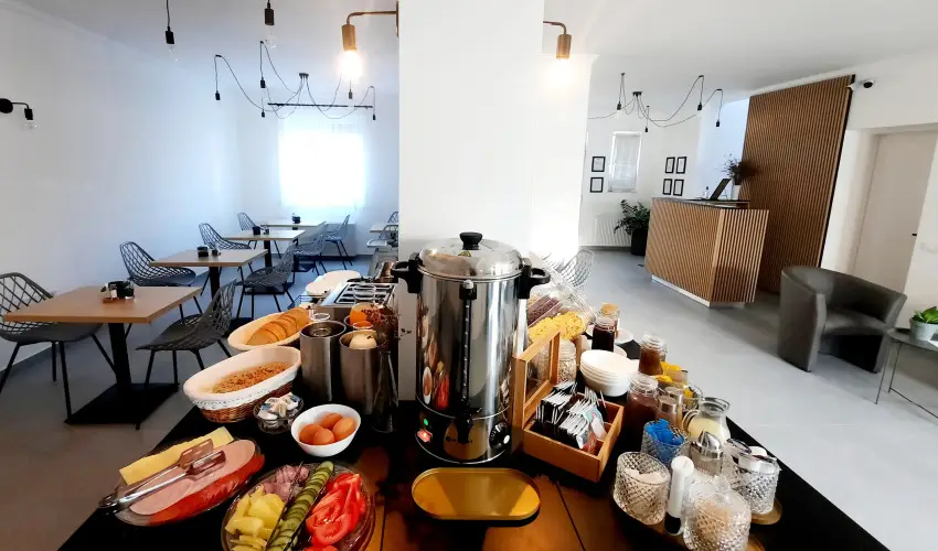 Svirg Terml Panzi Hajdnns - Szilveszter 