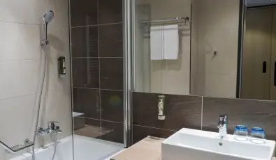 Thermal Hotel Balance  Lenti