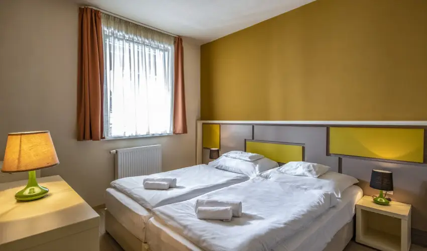 Term�l Apartmanok & Kemping Hark�ny Hark�ny - Szilveszter - teljes el�refizet�ssel