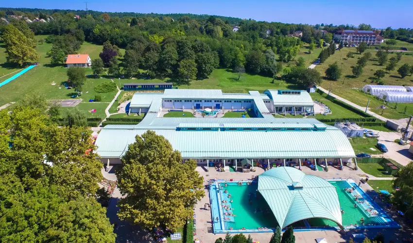 Thermal Panzi Igal Igal - Szilveszter