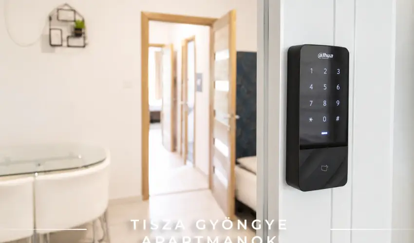 Tisza Gy�ngye Apartmanok Szeged - Szilveszter