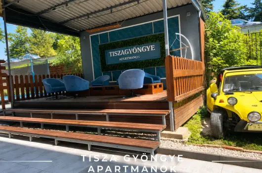Tisza Gy�ngye Apartmanok - Szilveszter