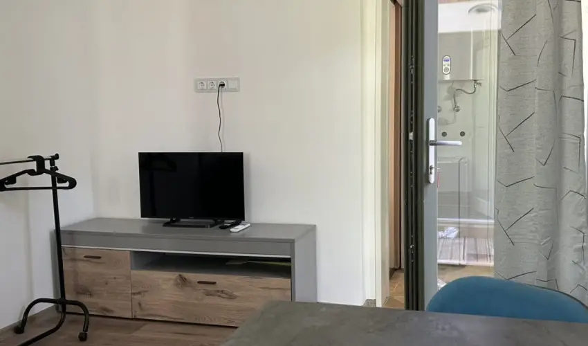Tisza Gy�ngye Apartmanok Szeged - Szilveszter