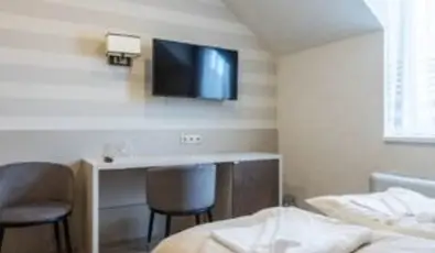 Tiszacsegei Hal�szcs�rda �s Panzi�  Tiszacsege