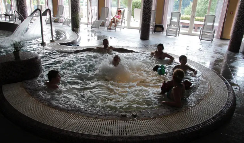 T Wellness Hotel Bnk - Szilveszter (min. 2 j)