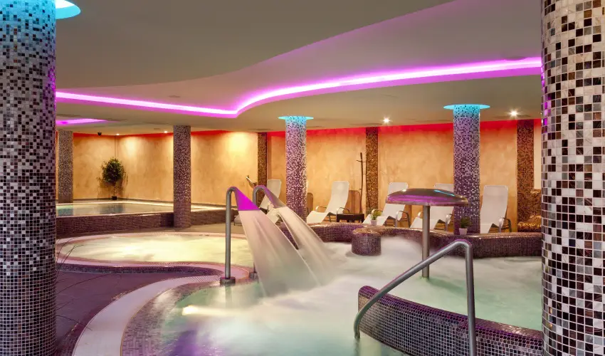 T Wellness Hotel Bnk - Szilveszter (min. 2 j)