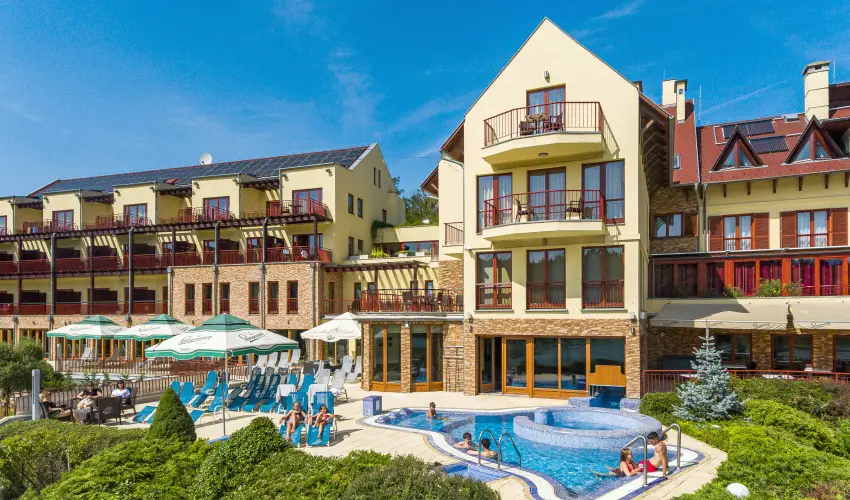 T Wellness Hotel Bnk - Szilveszter (min. 2 j)