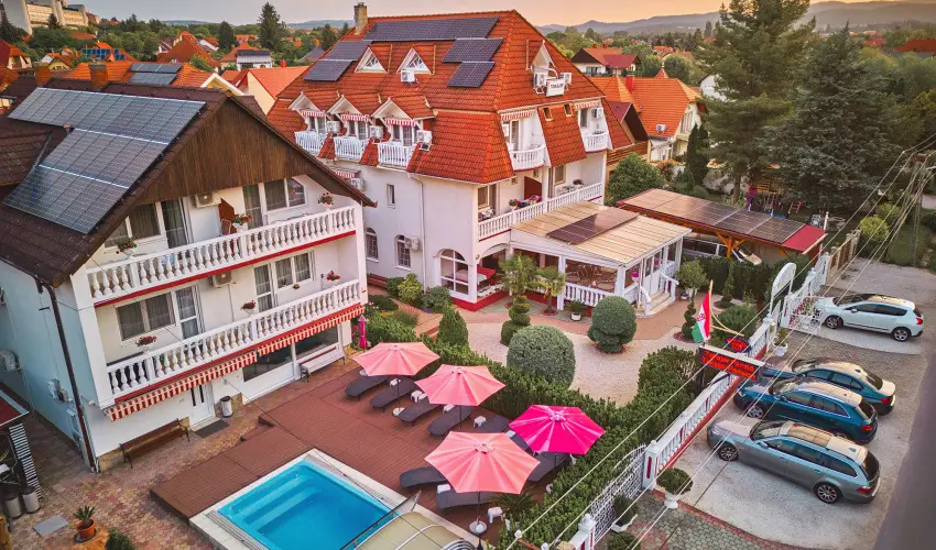 Tokajer Wellness Panzi� Keszthely - Szilveszter (min. 2 �j)