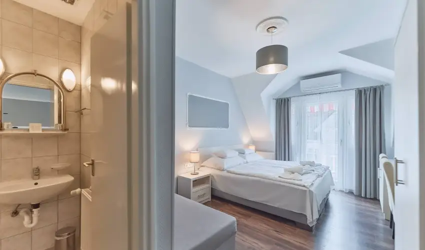 Tokajer Wellness Panzi� Keszthely - Szilveszter (min. 2 �j)